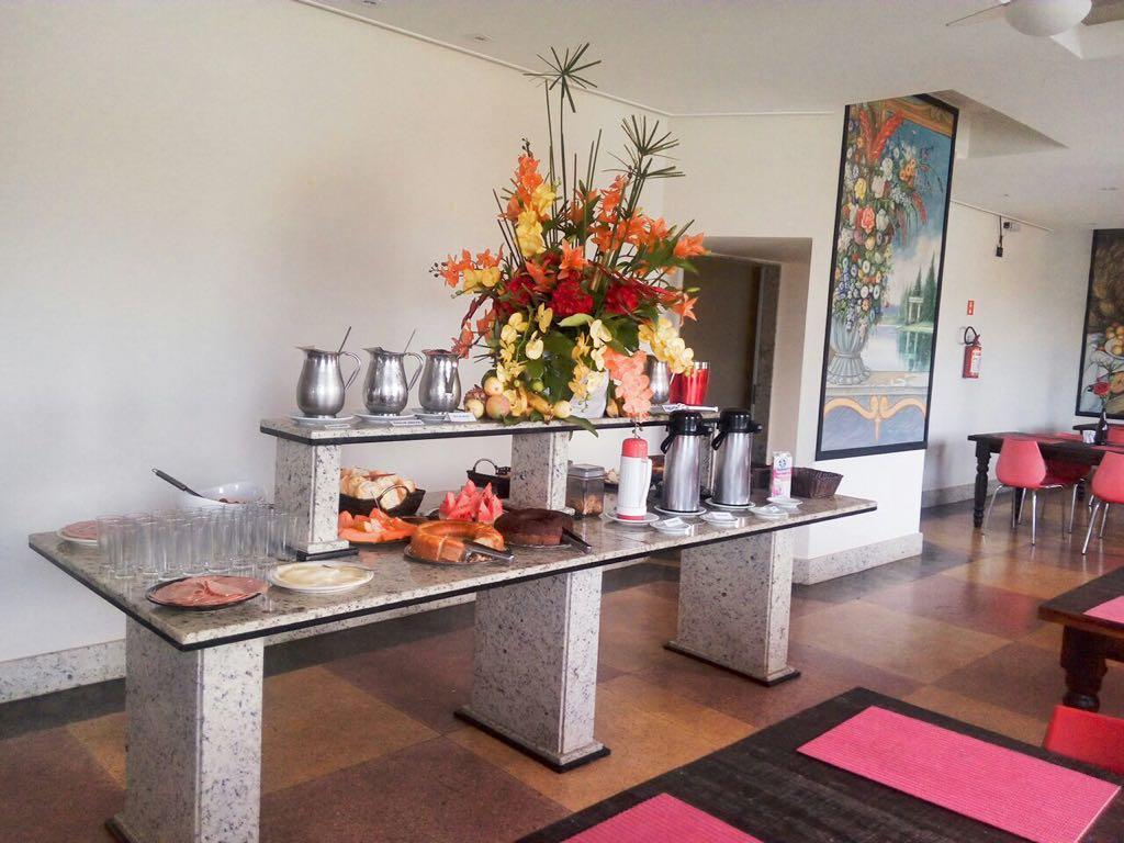 Colatina Plaza Hotel Екстериор снимка